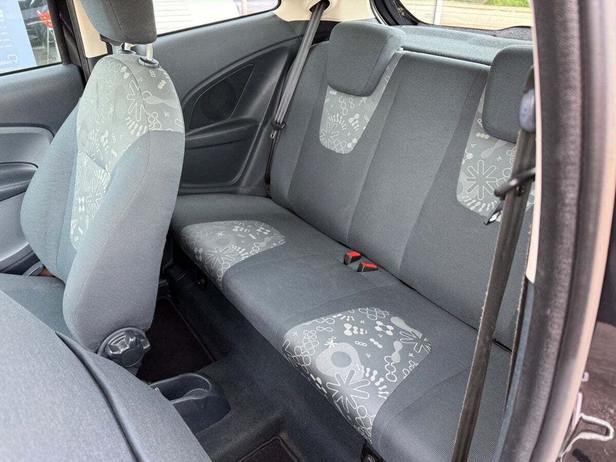 Sort Ford Ka fra 2014 set indefra