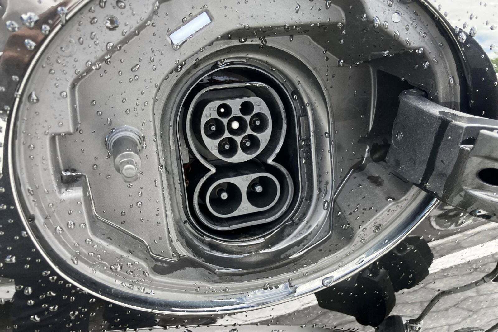 Sort Mini Cooper SE fra 2022