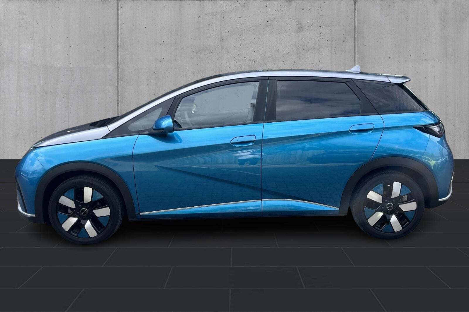 BYD Dolphin 60 Design