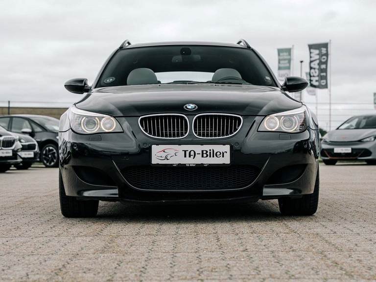 BMW M5 5,0 Touring SMG