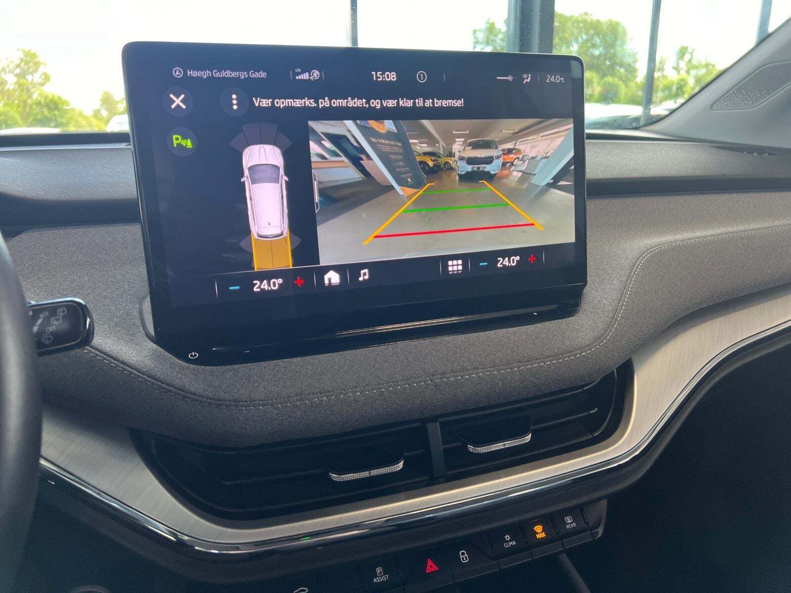 Sølv Skoda Enyaq fra 2023