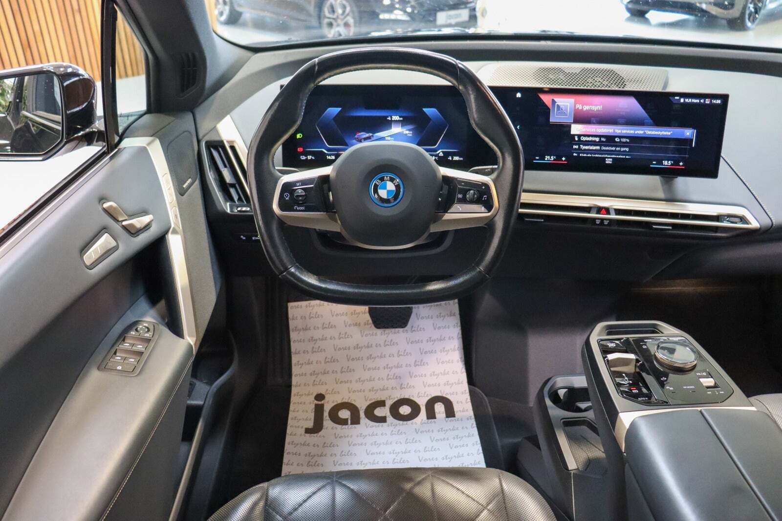 Sort BMW iX fra 2022