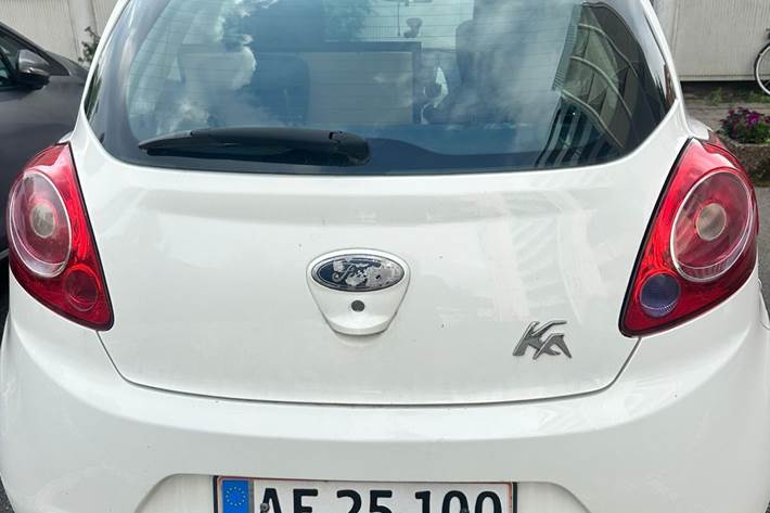 Hvid Ford Ka fra 2013