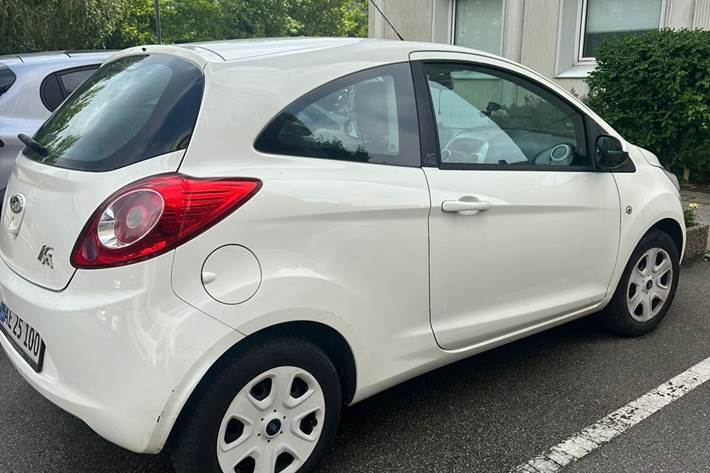 Hvid Ford Ka fra 2013