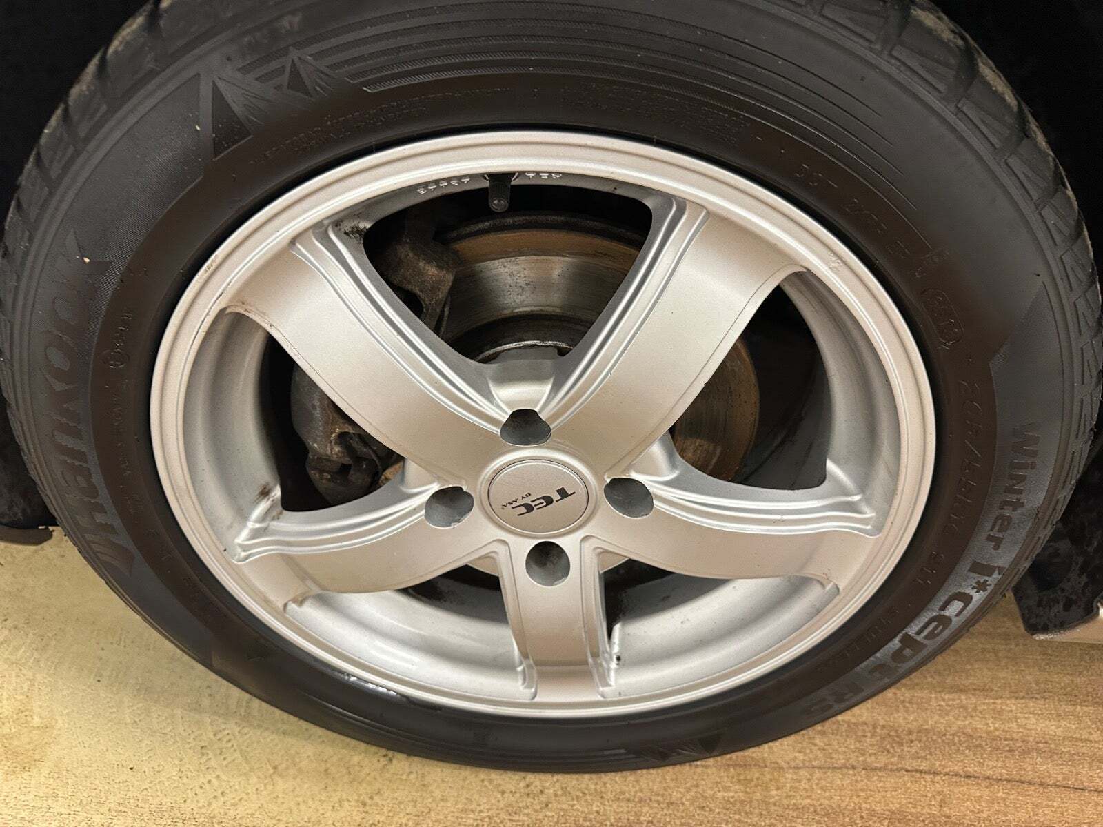 Grå Citroën C4 fra 2012