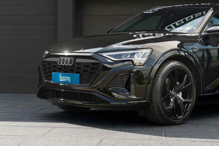 Sort Audi Q8 e-tron fra 2023
