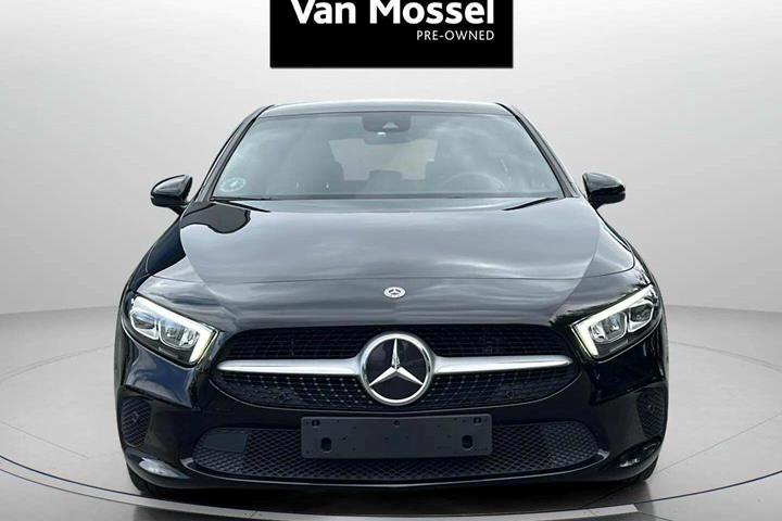 Sort Mercedes A250 e fra 2020