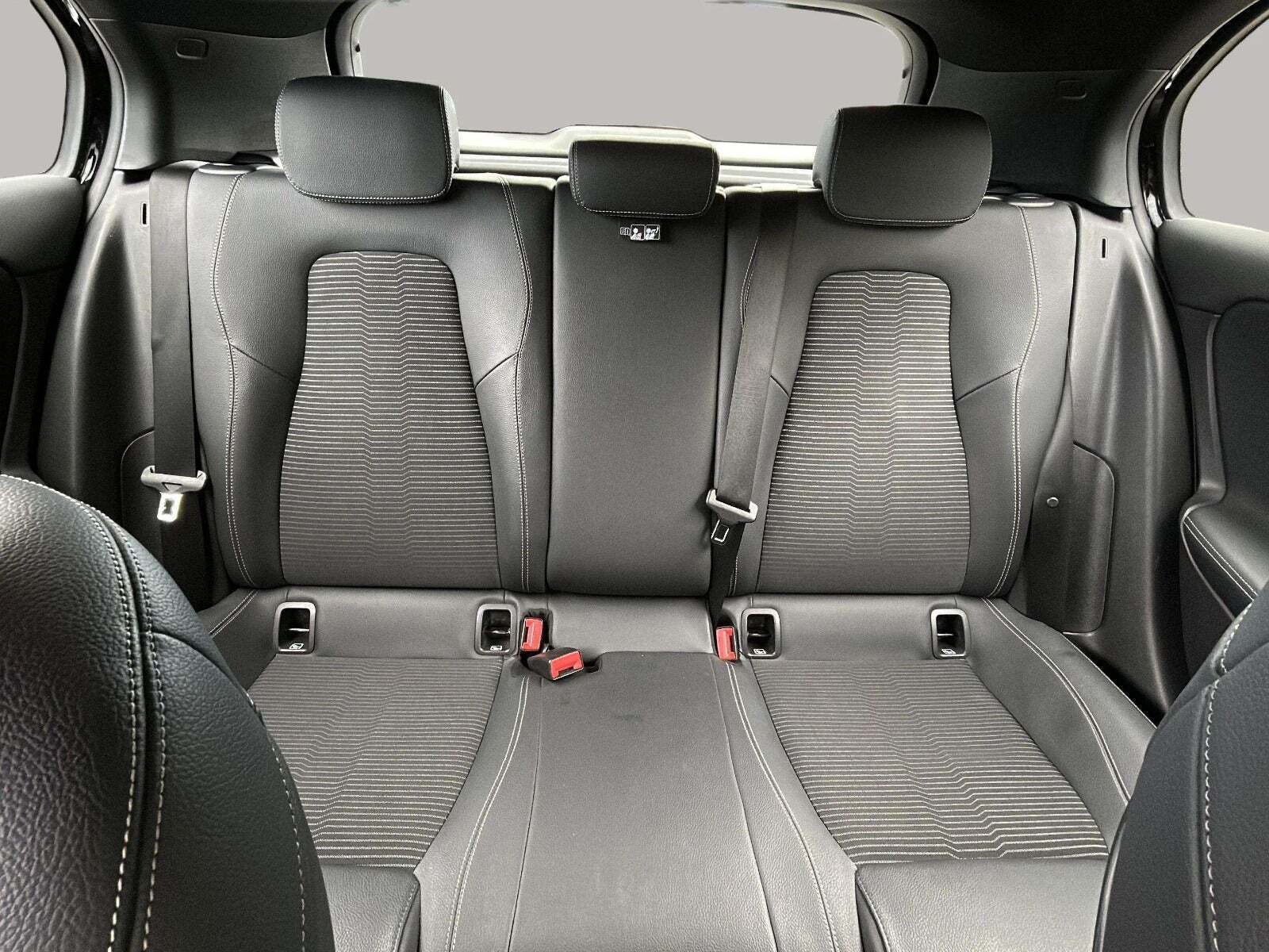 Sort Mercedes A250 e fra 2020