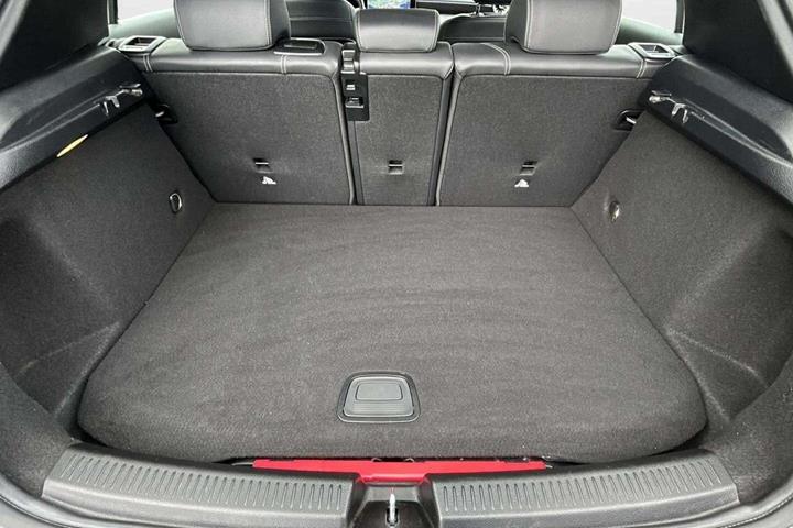 Sort Mercedes A250 e fra 2020