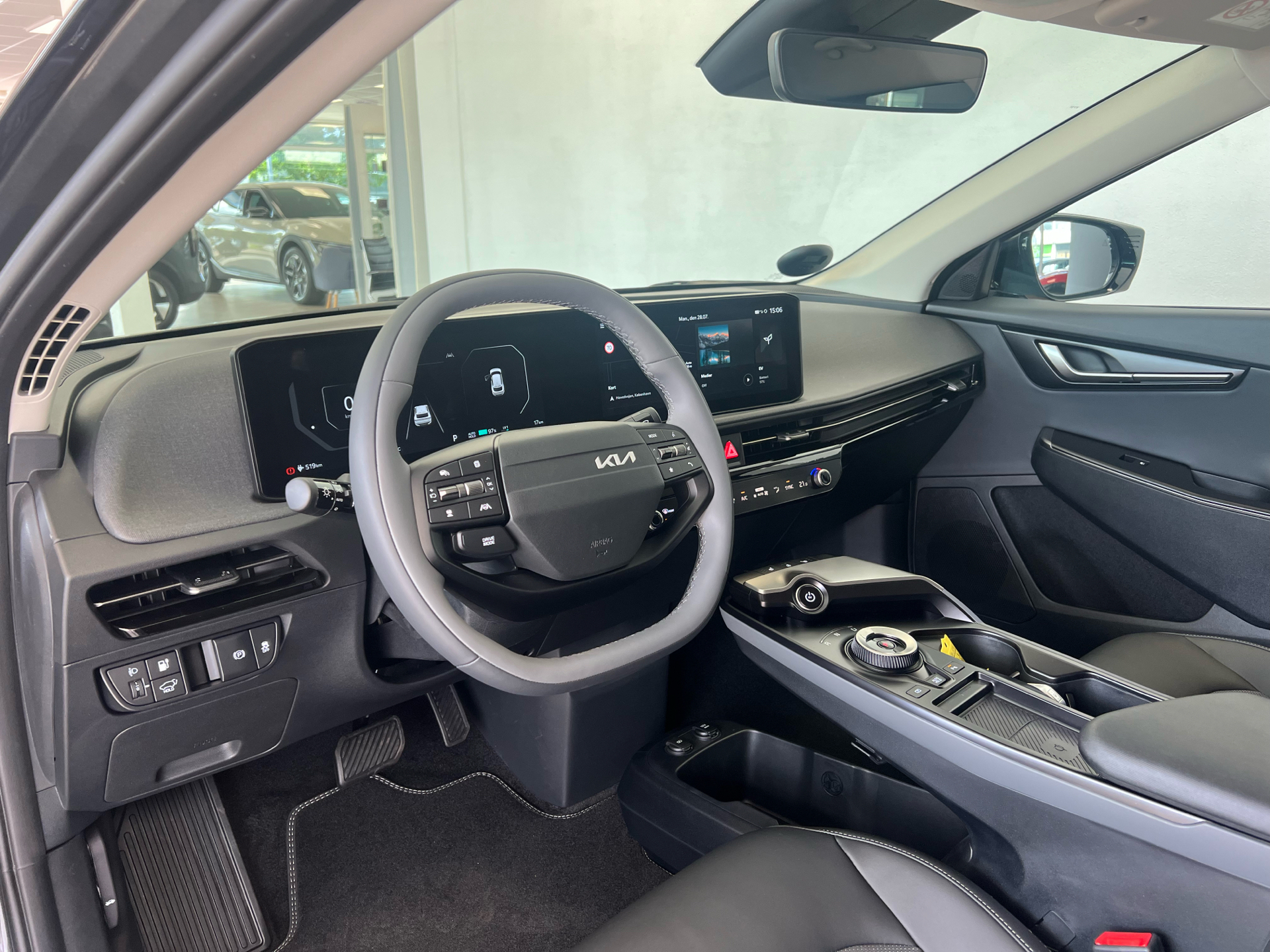 Kia EV6 CUV Long Range 229hk Reduktionsgear Prestige MY25 20" Alufælge, V2L Adapter til udvendig ladeport