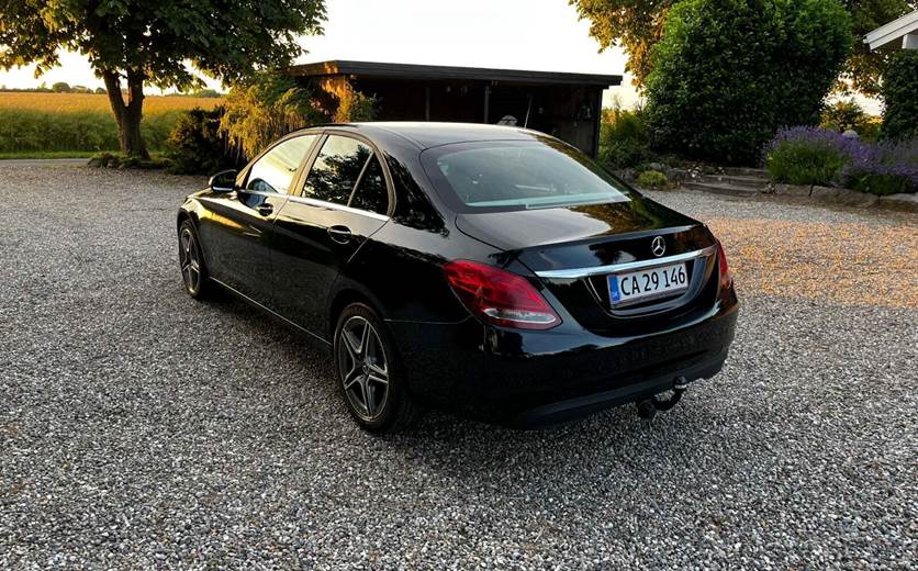 Mercedes C220