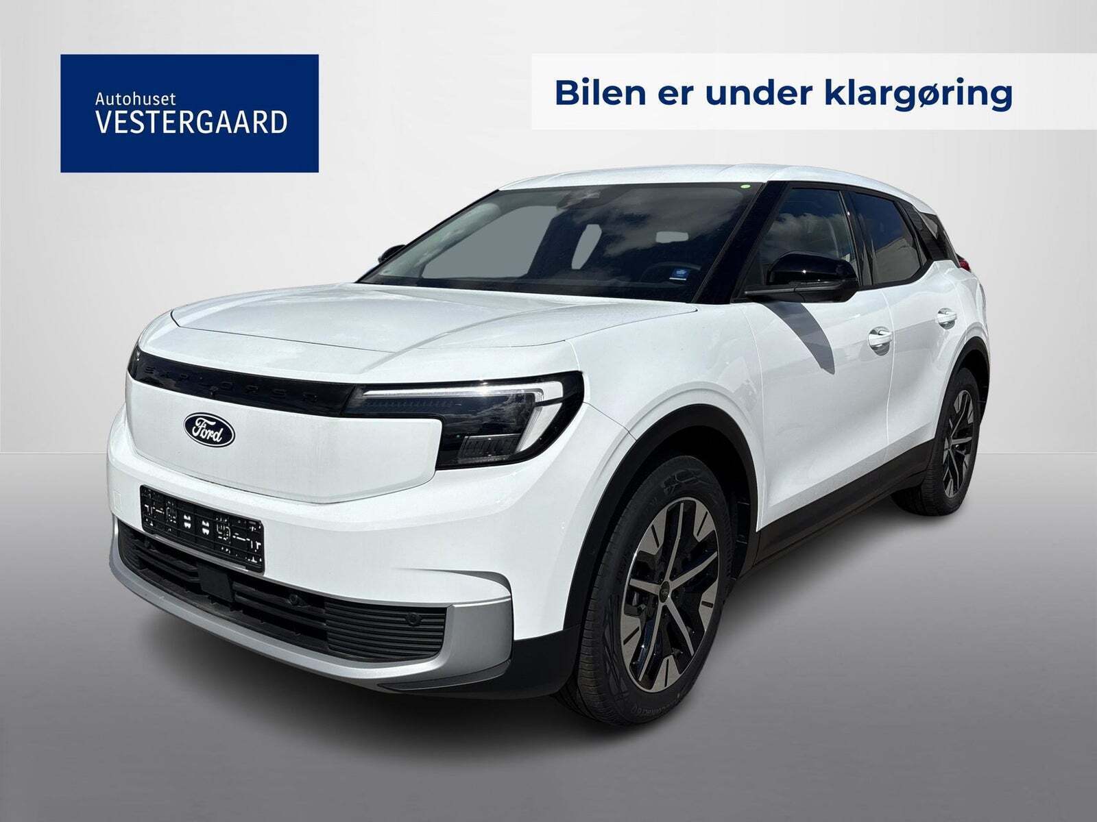 Ford Explorer 82 Select Extended Range