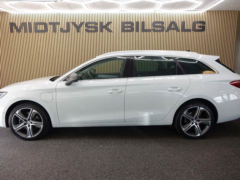 Seat Leon 1,4 eHybrid FR Sportstourer DSG