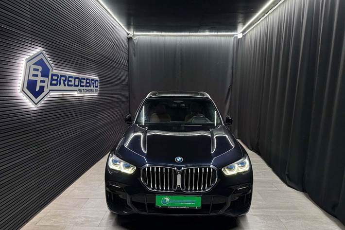 Sort BMW X5 fra 2019