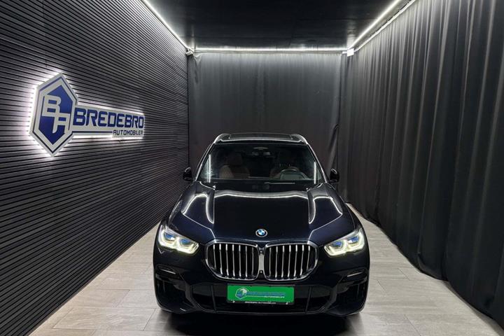 Sort BMW X5 fra 2019
