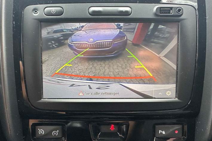 Hvid Dacia Duster fra 2018