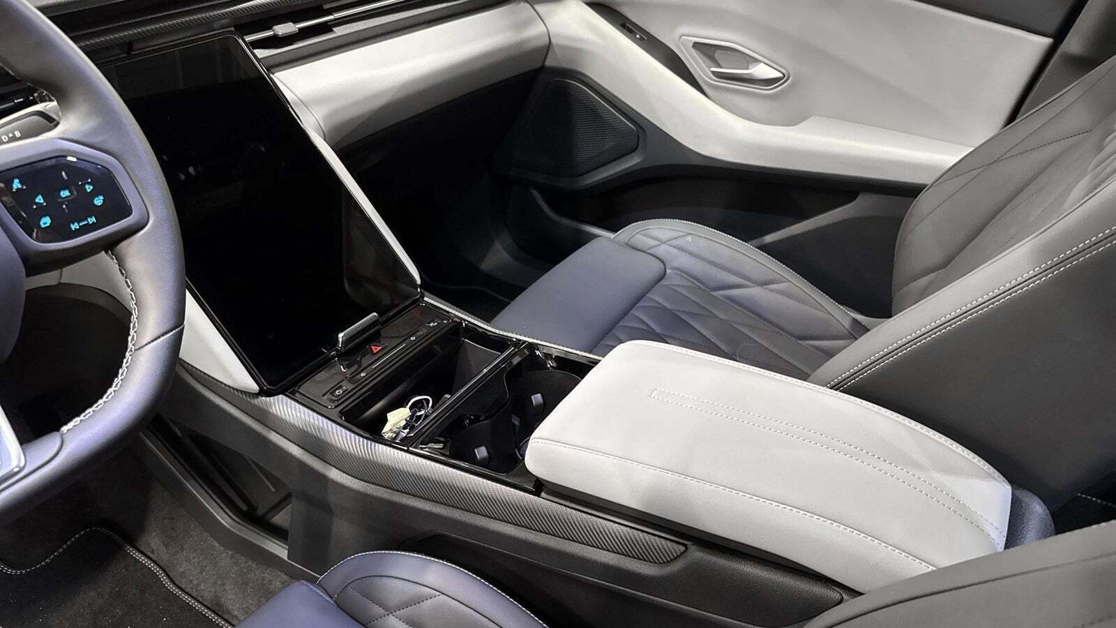 Hvid Ford Capri fra 2025