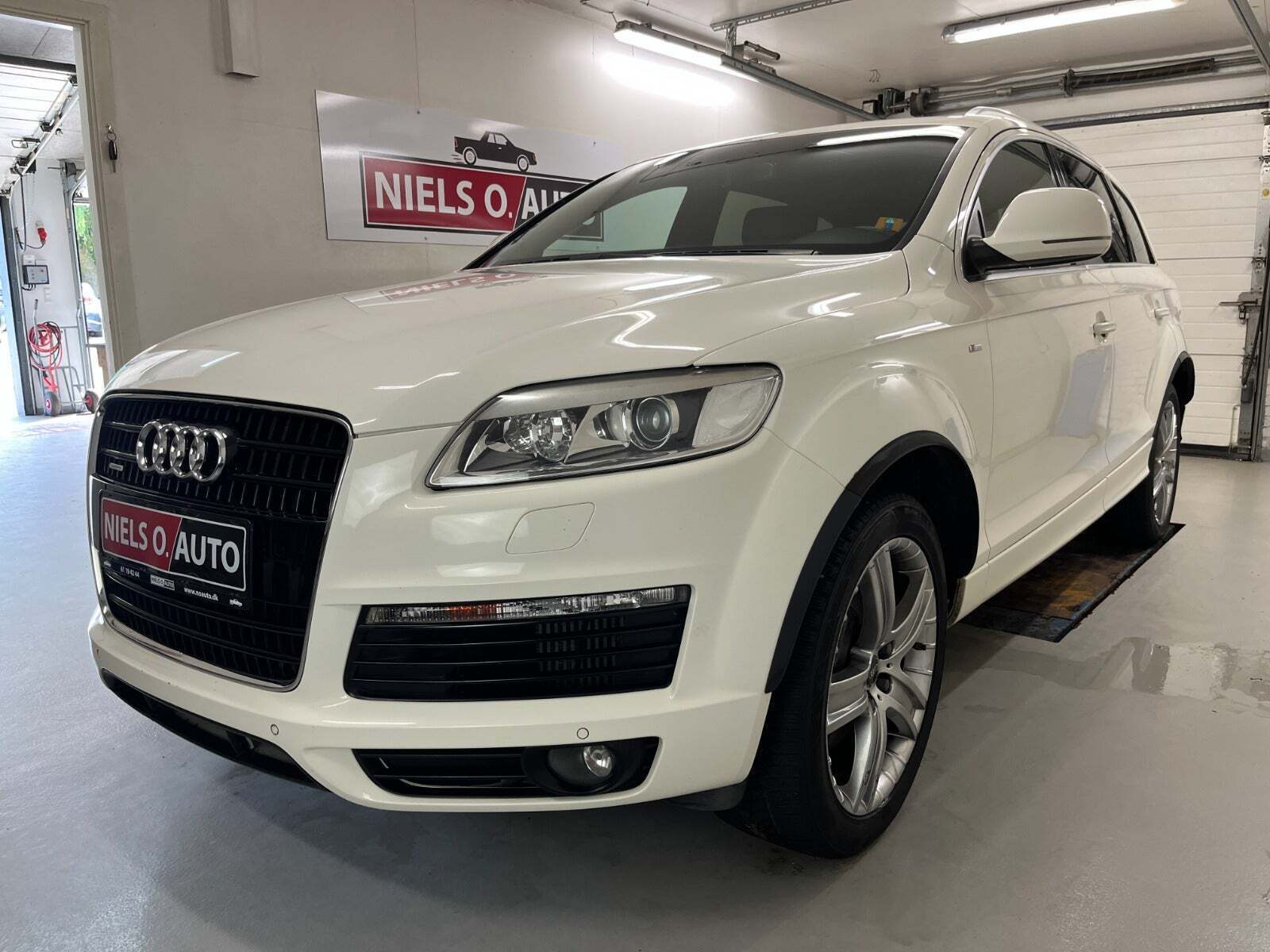 Audi Q7 3,0 TDi 240 S-line quattro Tiptr. 7prs