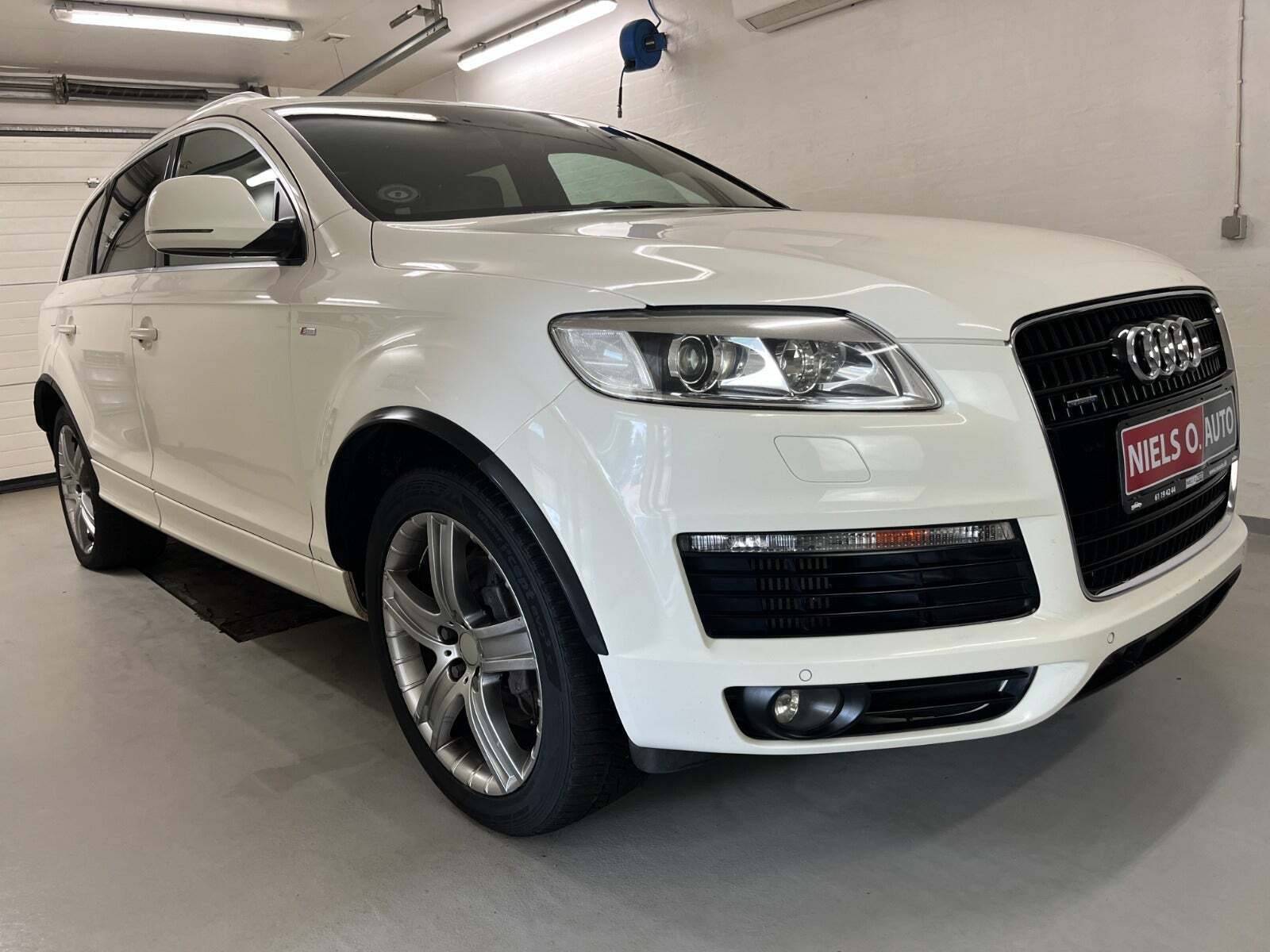 Audi Q7 3,0 TDi 240 S-line quattro Tiptr. 7prs