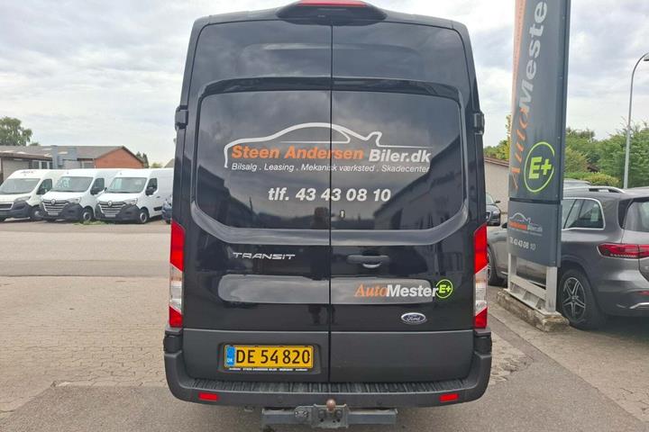 Sort Ford Transit 350 L3 Van fra 2021 set udefra