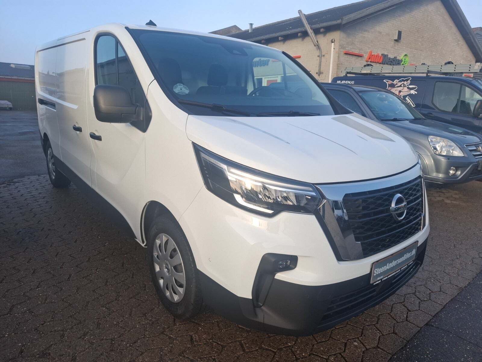 Nissan Primastar 2,0 dCi 170 L2H1 N-Connecta Van