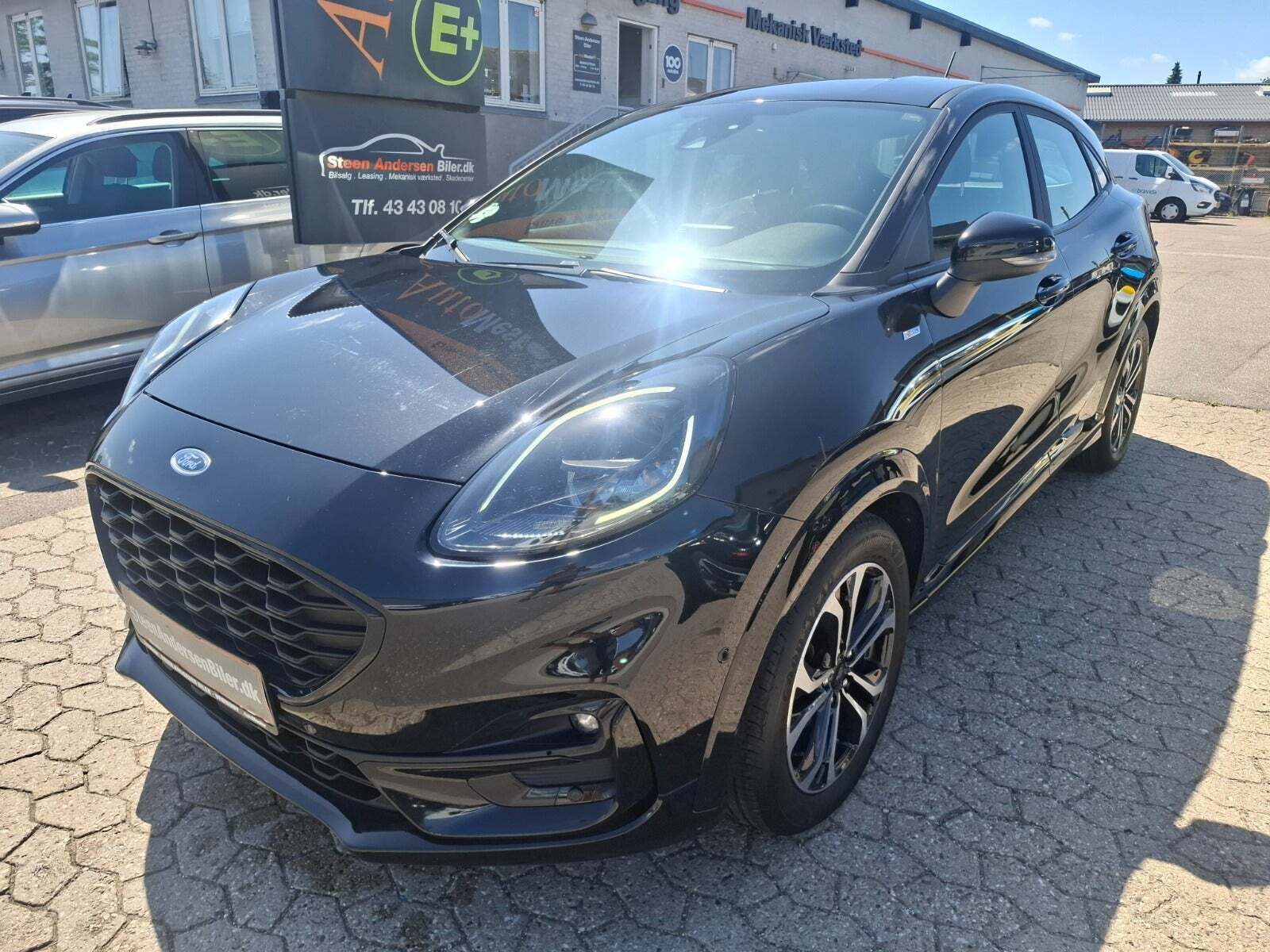 Sort Ford Puma fra 2021