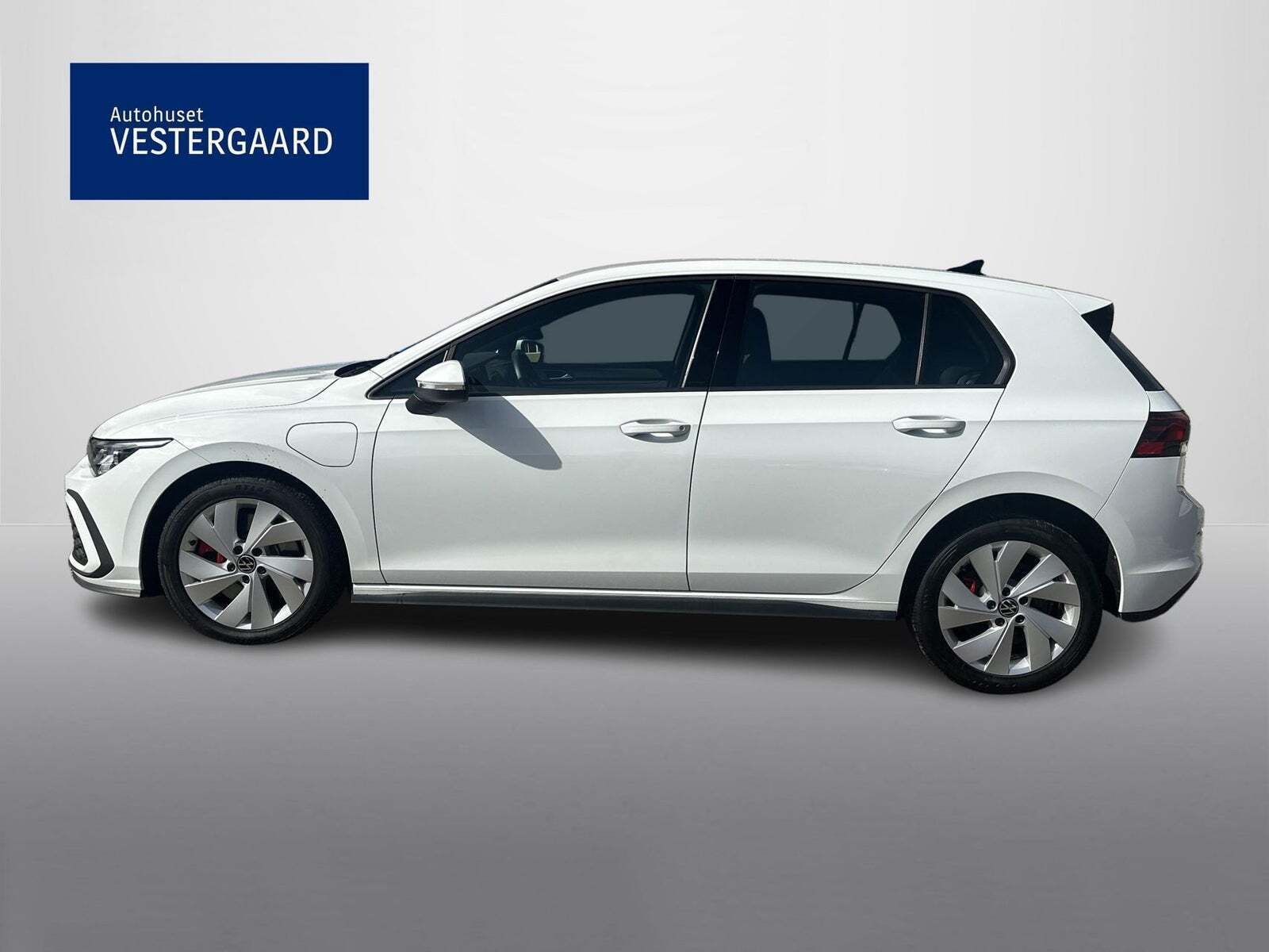 Hvid VW Golf VIII fra 2021