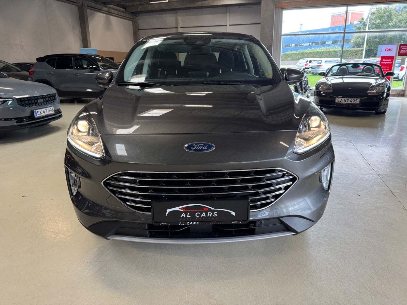 Ford Kuga 2,5 PHEV Titanium CVT