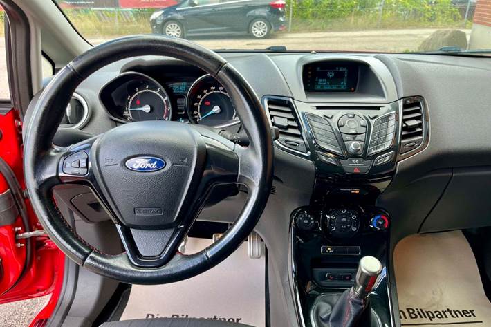 undefined Ford Fiesta fra 2015