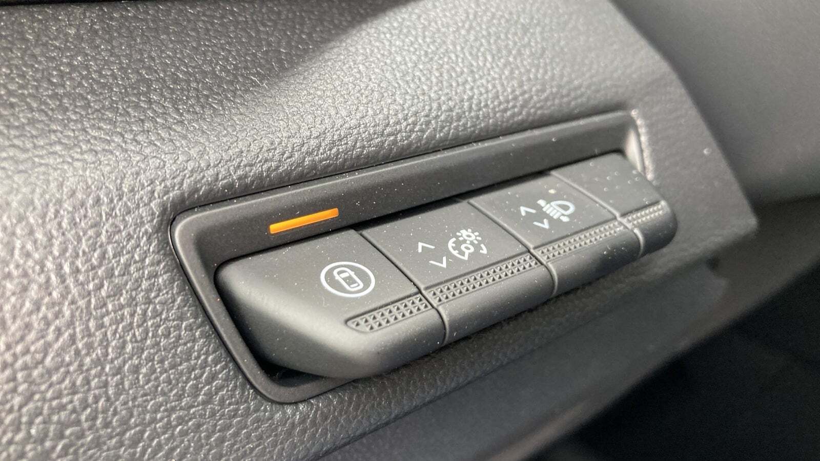 Hvid Renault Trafic fra 2025