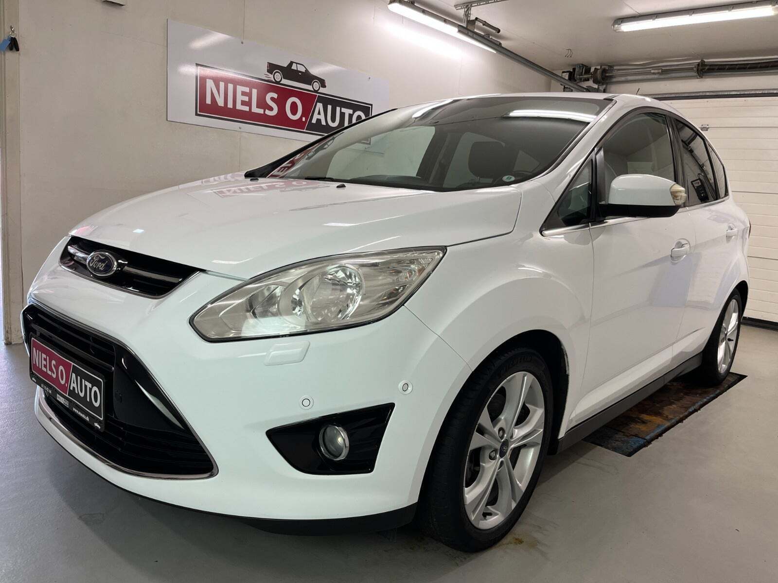 Ford C-MAX 1,6 SCTi 182 Titanium
