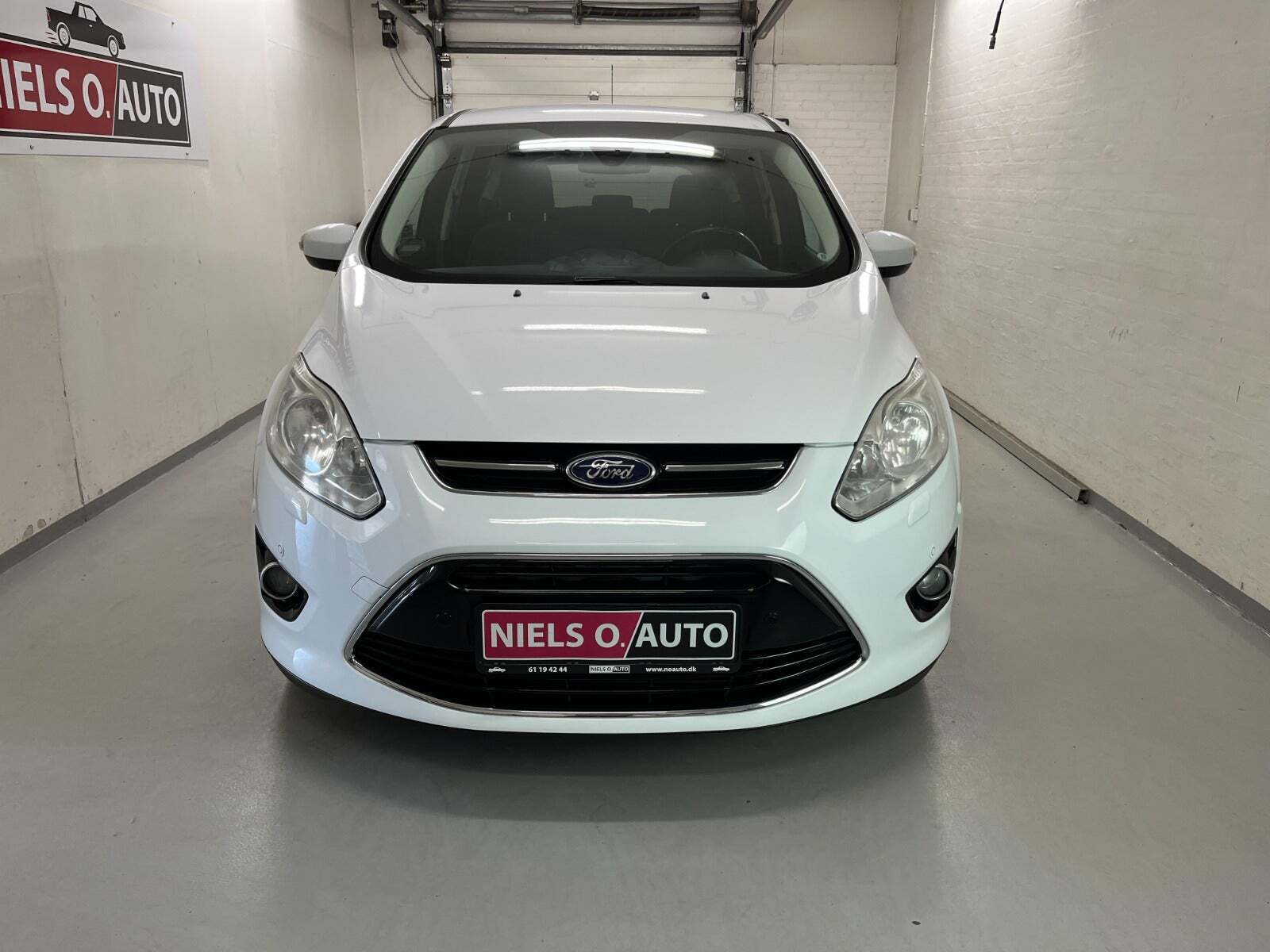 Hvid Ford C-MAX fra 2013