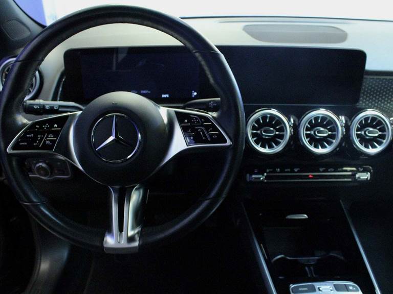 Mercedes EQB300 Progressive 4Matic 7prs