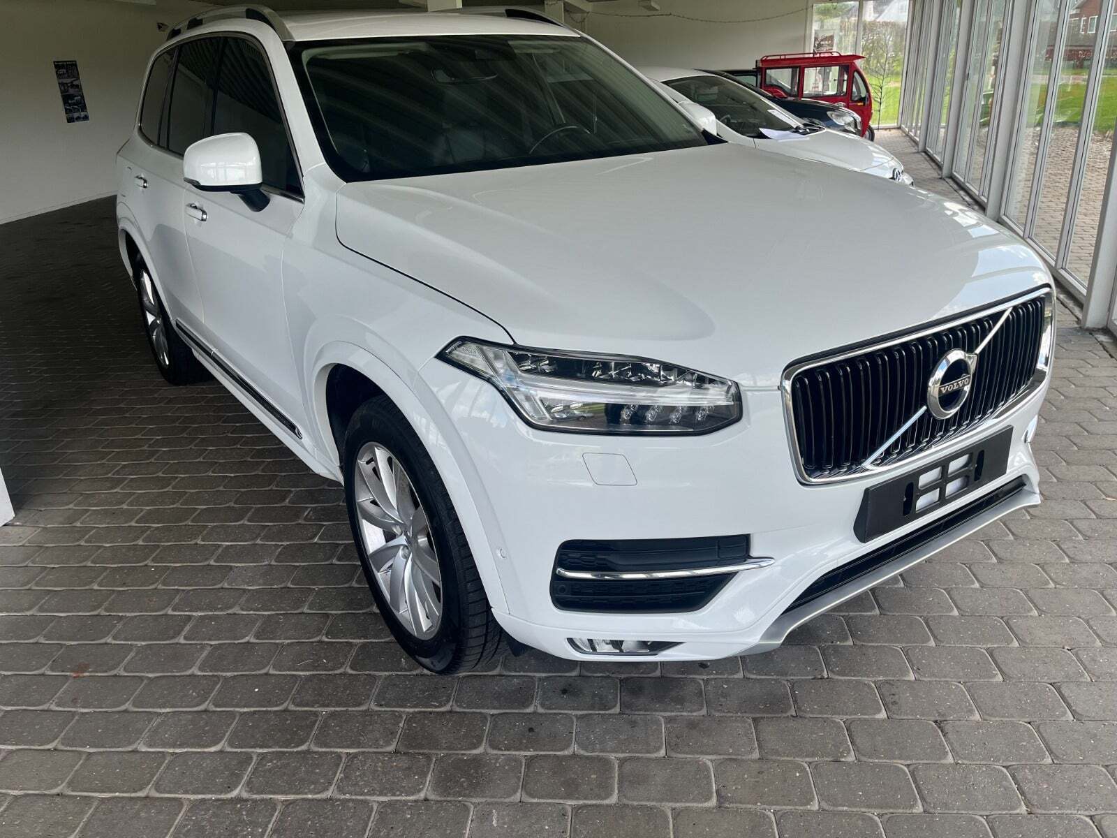 Volvo XC90 2,0 D4 190 Momentum aut. 7prs
