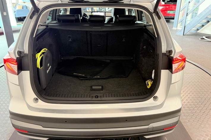 Sølv Skoda Enyaq fra 2021