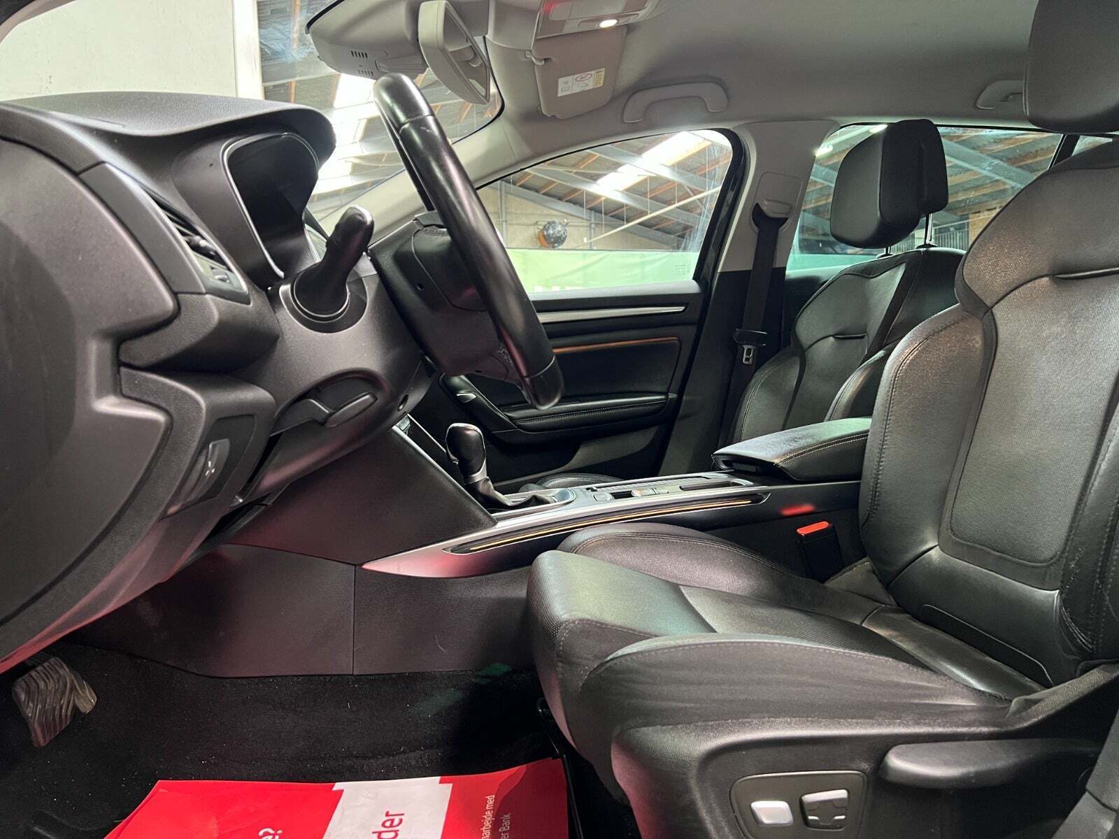 Renault Megane IV 1,3 TCe 140 Intens Sport Tourer EDC