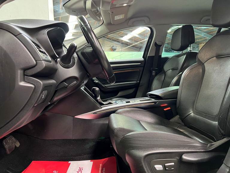 Renault Megane IV 1,3 TCe 140 Intens Sport Tourer EDC