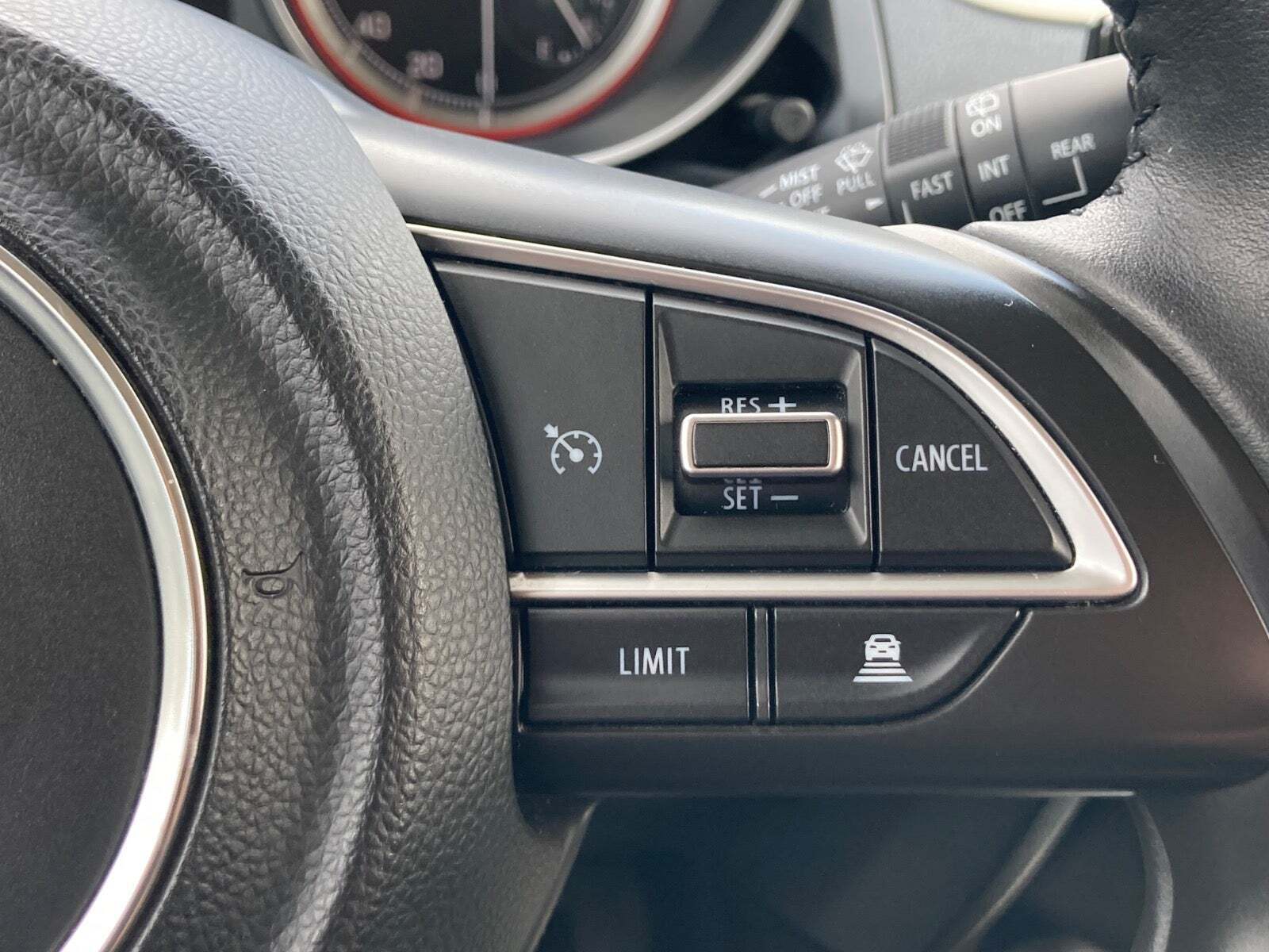 Sort Suzuki Swift fra 2019