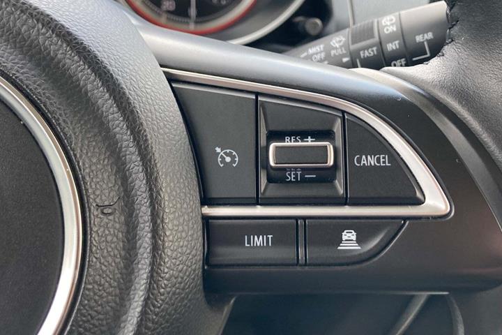 Sort Suzuki Swift fra 2019