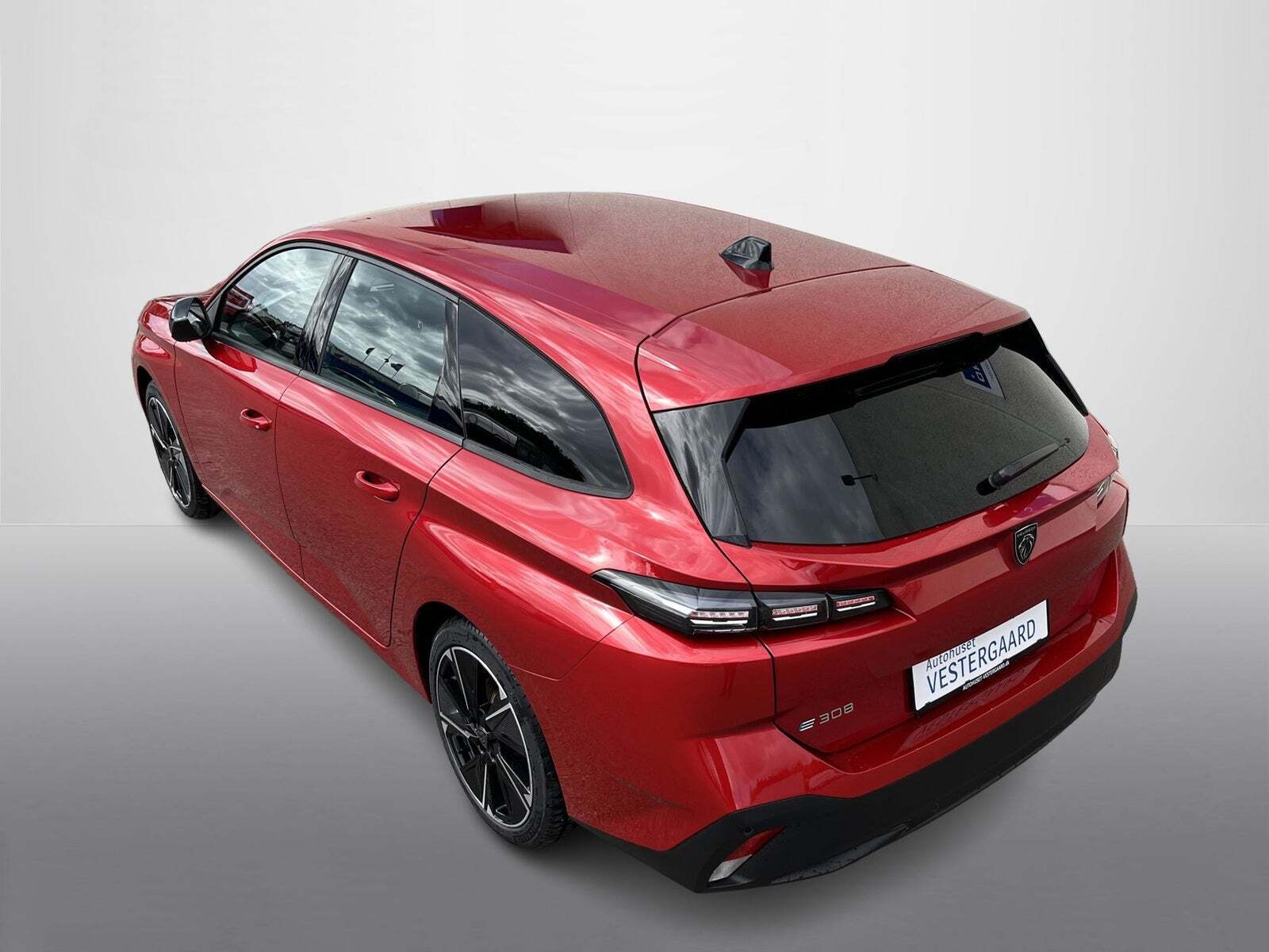 Peugeot E-308