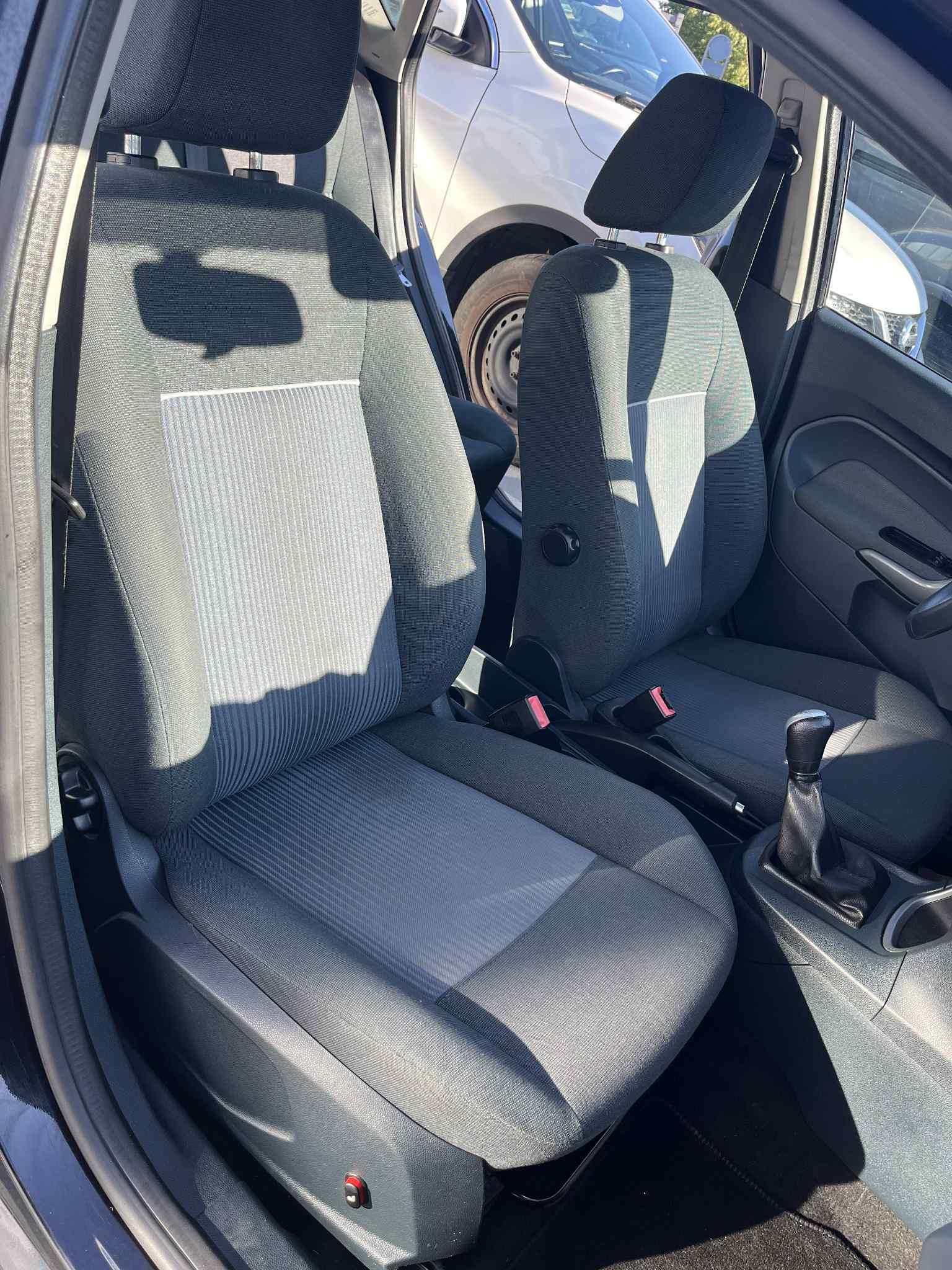 undefined Ford Fiesta fra 2010