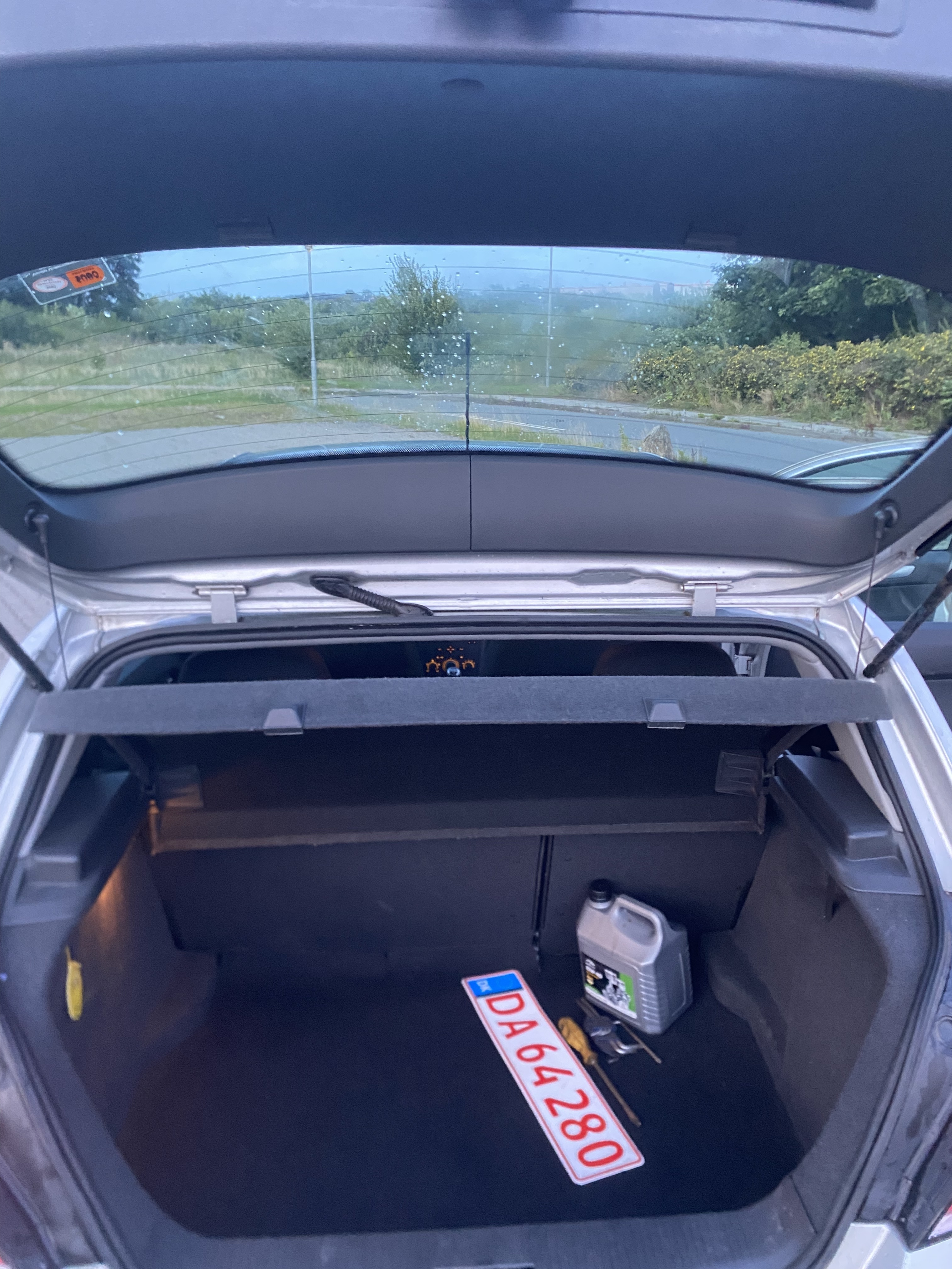 Sølv Opel Astra fra 2006