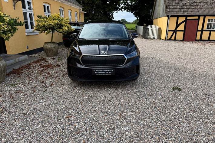 Sort Skoda Enyaq fra 2021