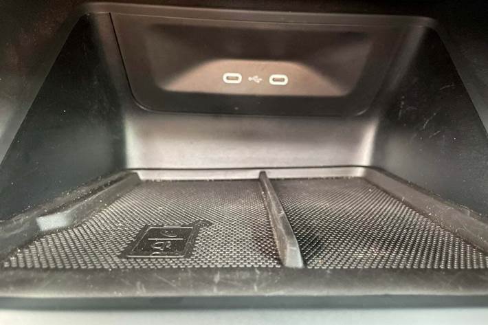 Blå Skoda Enyaq fra 2022