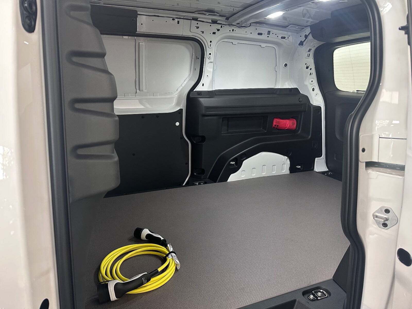 VW ID.Buzz 79 Cargo Pro+