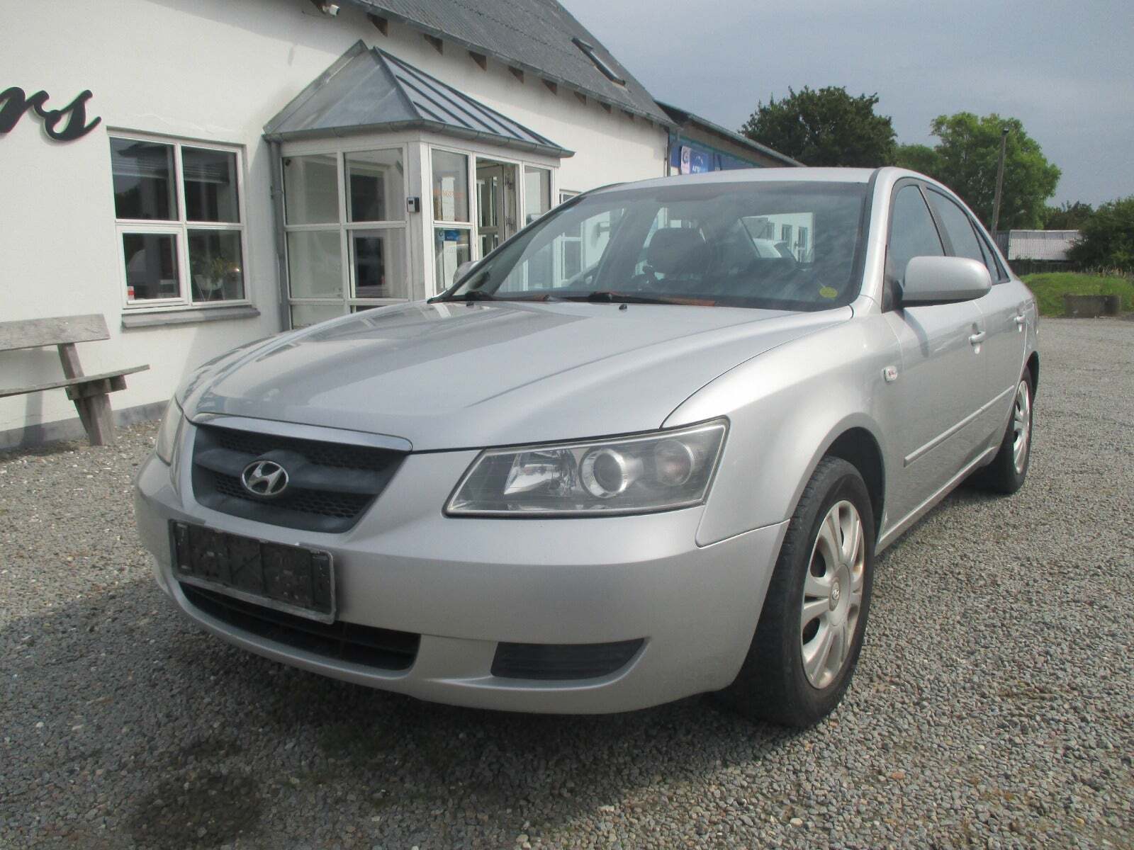 Hyundai Sonata 2,0 GLX aut.