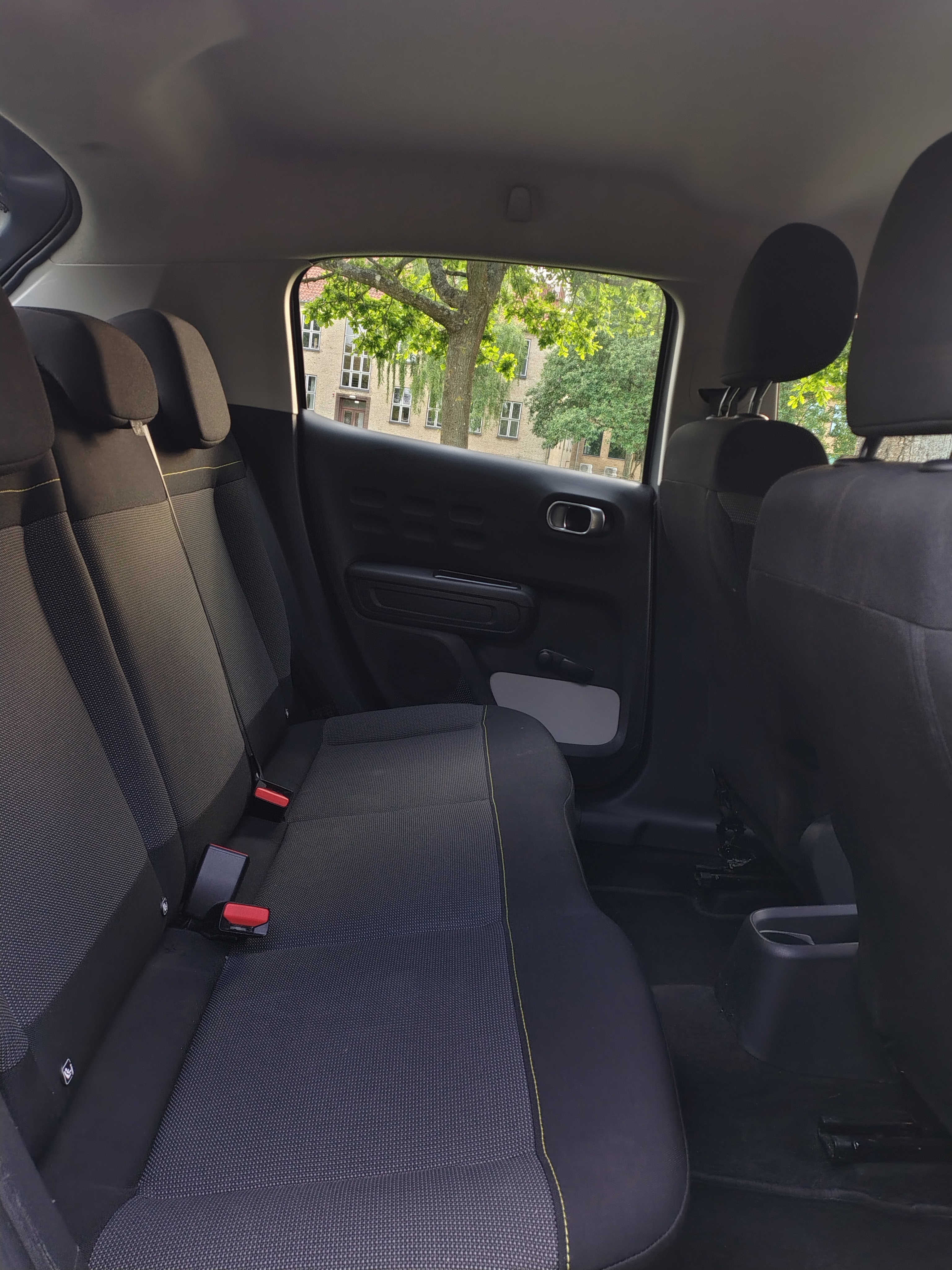 Grå Citroën C3 fra 2020