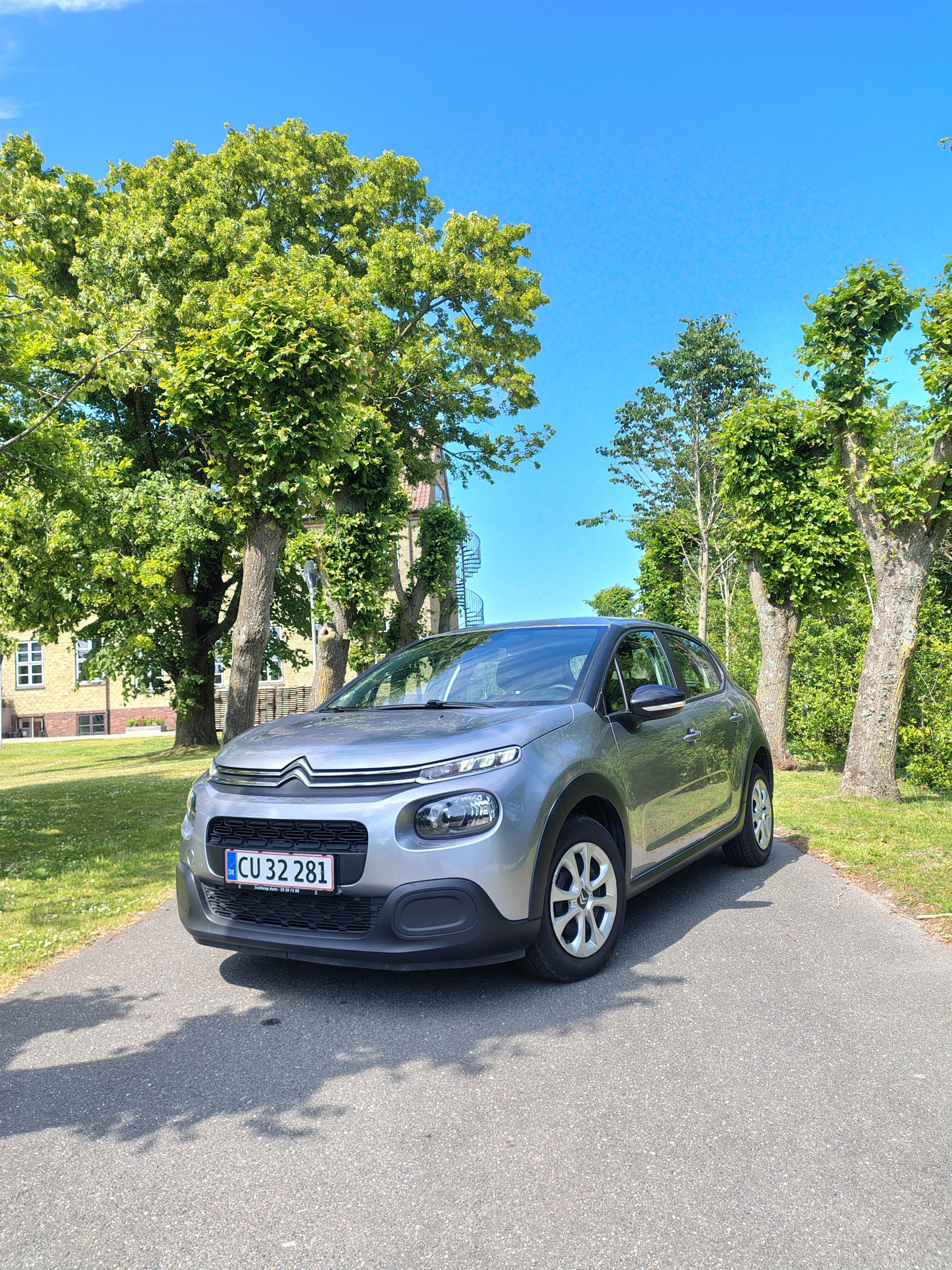 Grå Citroën C3 fra 2020