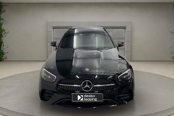 undefined Mercedes E300 de fra 2022