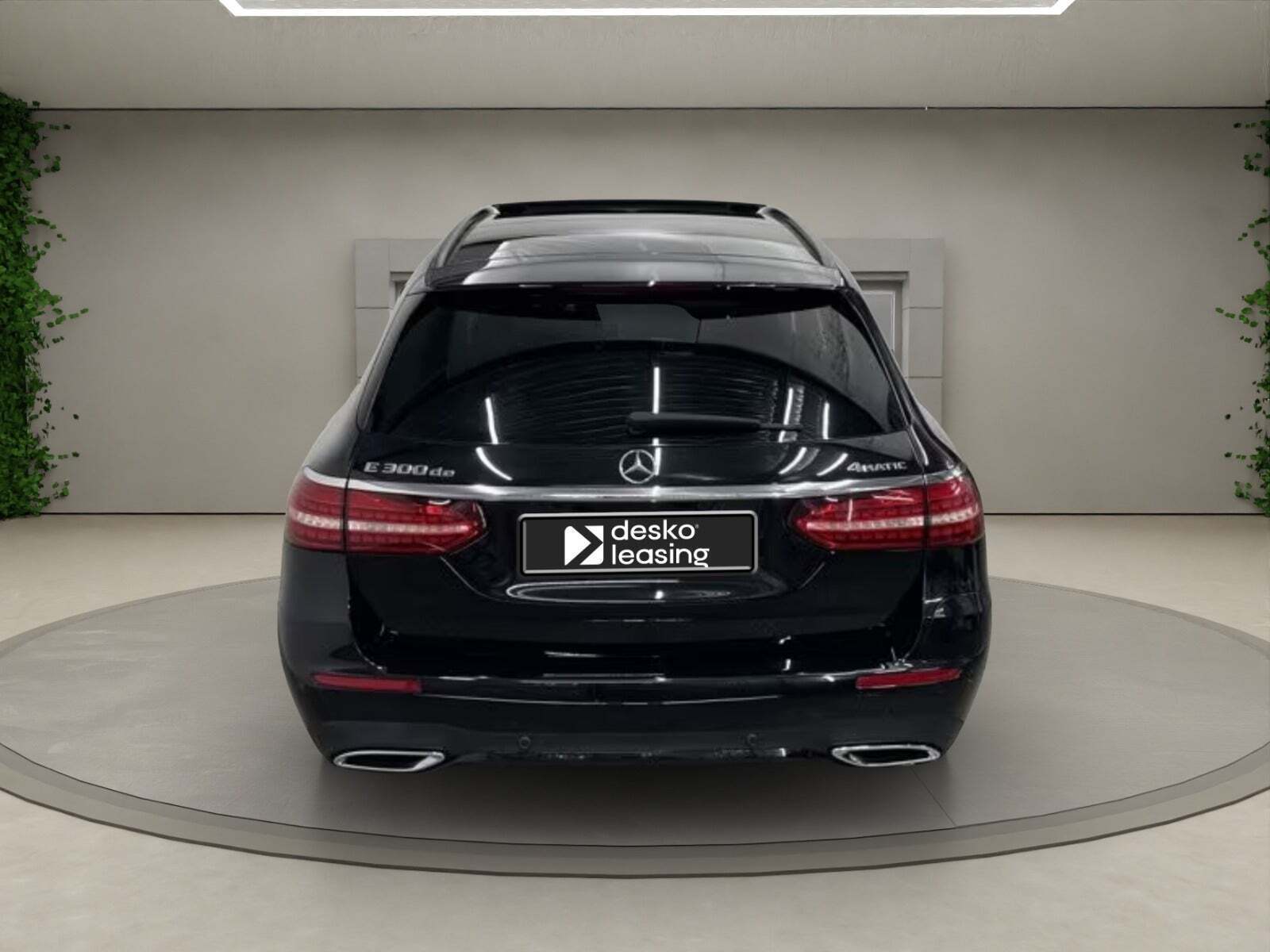undefined Mercedes E300 de fra 2022